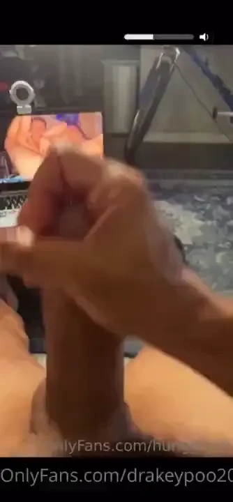Fuck watching this big muscle jock bate to my hairy cock amp hole does 