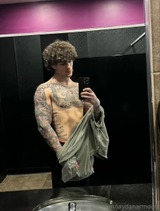 You stare i flex seems fair