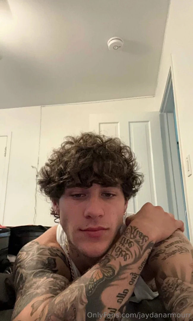 Not doing a damn thing but i m ready to ruin your day in the best way 