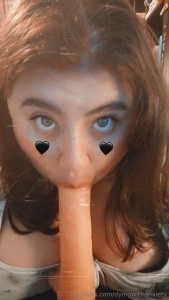 I ve been really craving a big dick in my mouth would you let me suck