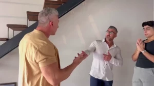 S per hot threesome with two big muscle daddies and bigs dicks super