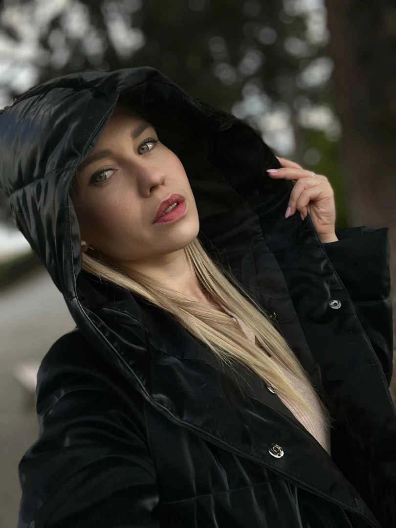 I don t like rain it makes you think a lot about the transience of 