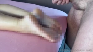 Hey loser i know that some of you find my feet horny my hubby also