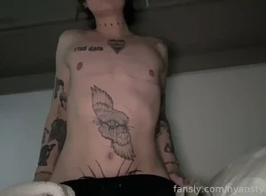 Horny boyfriend crawls into bed with you what are you gonna do to him