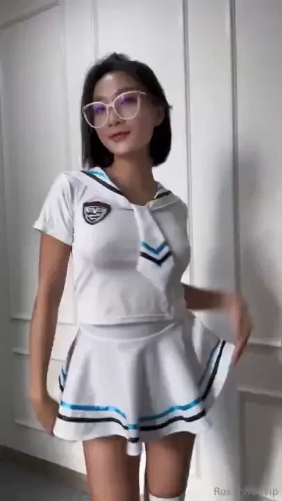 Can your college girl dance for you 