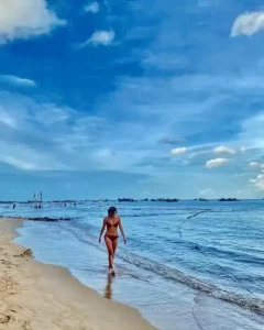 Let us enjoy the beach together