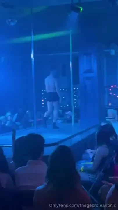 Cum get in my dm s x 