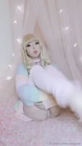 Cute panty peek video