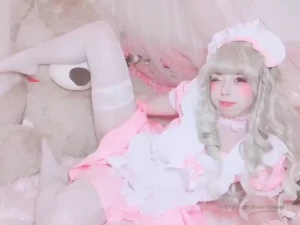 More maid bunnie for you by the way what sort of content do you enjoy