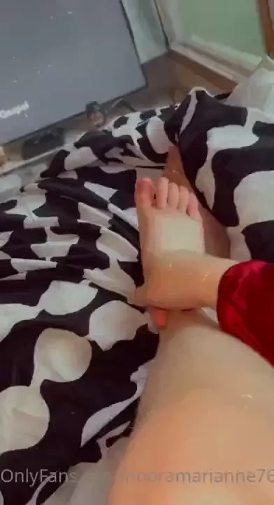 Kaikille jalkafaneille kiinostasko viesti jossa eka hyv illenun 