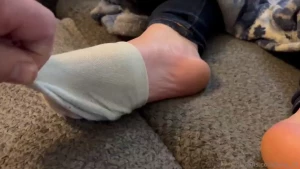 Come help me take these off love my cute soles played with and cum all