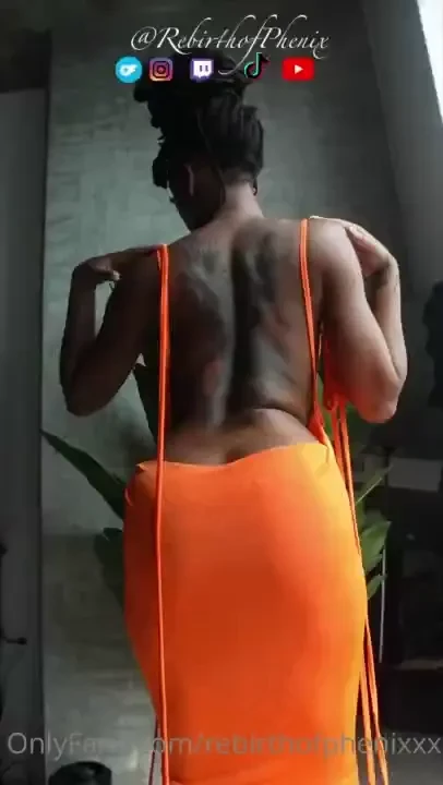 Like my dress 