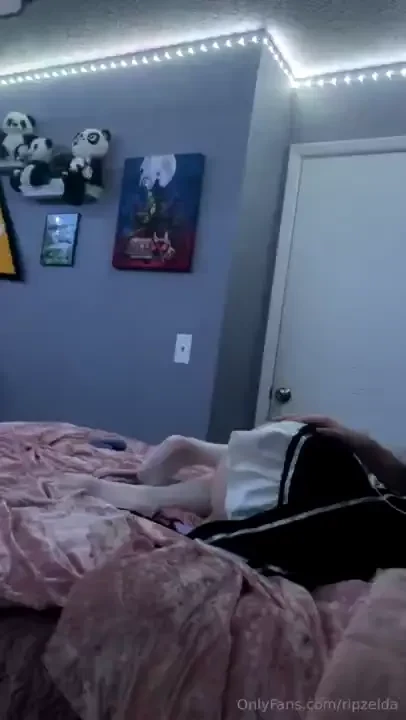 I wanna have fun with my fans hope u reply to my posts soon i miss u 