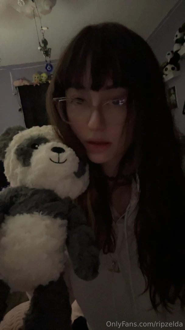 Nerdy zelda i never wear my glasses im blind always do u like girls part 2 