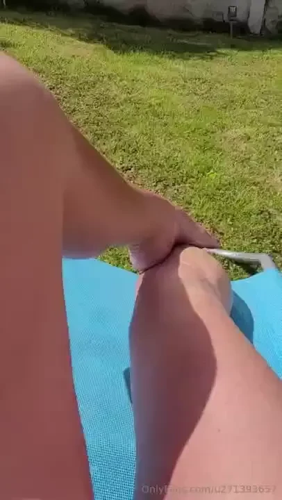 My feet and gorgeous legs waiting to be tipped so i can cash out for 