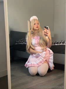 If i showed up at your door right now wearing this outfit how would