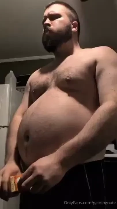 Over 7000cal yesterday i m still so full today but gotta do it again 