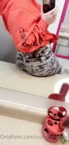 Wanna see this ass tip me for ass content