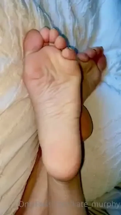Hmmm what would it be like to have more than just one slave worshiping 