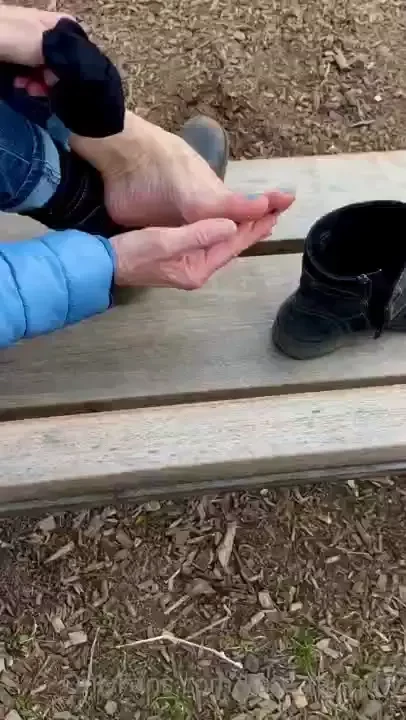 Some public foot fetish action at the park what would you do if you 