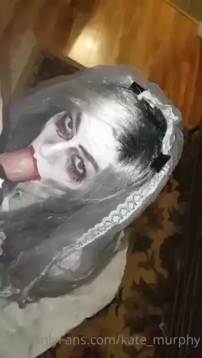 Who is gonna blow you on halloween 