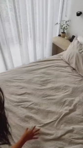 Climbing into the perfect position to take you want to see the sexy