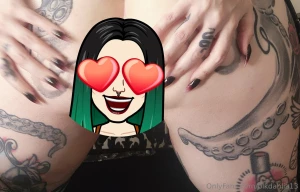 Glass toy dp video closeup video ps mother nature is with me right now