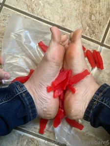 In honor of feet friday i wanted to show you the behind the scenes of part 1