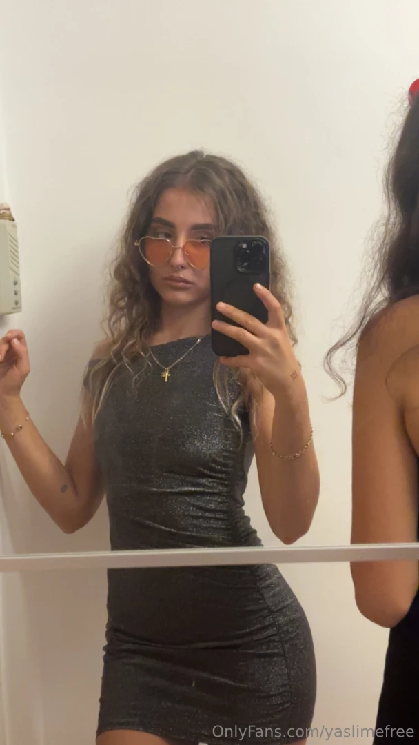 Mirror selfies like back in 2016 