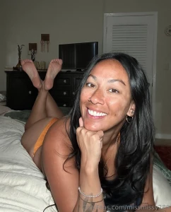 Which beach day pose is your favorite part 1