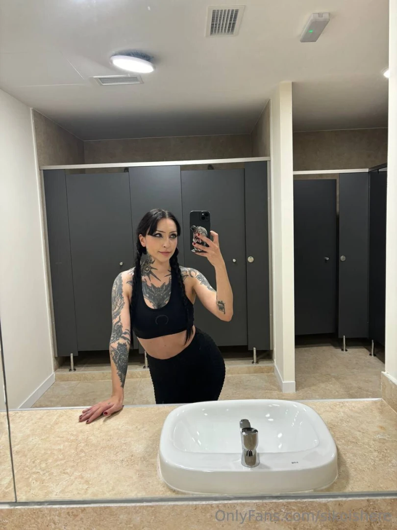 Pov you re my tamagotchi and i brought you to the gym with me i m part 2 