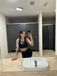 Pov you re my tamagotchi and i brought you to the gym with me i m part 2