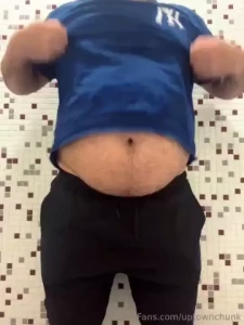 My belly was so big and bloated today at the gym people definitely