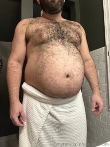 Chugging in the tub jerking toweling off part 1