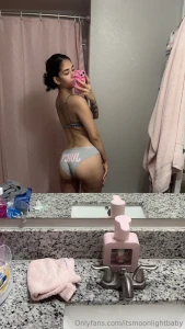 I look way too good to be someone s side chick