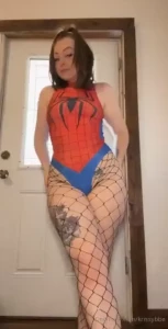 Twerking spider women with a surprise pussy flash part 2