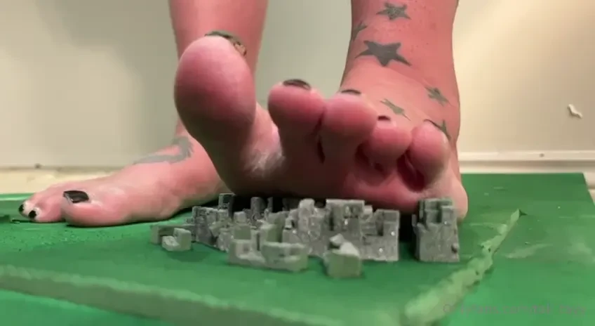 The way my huge foot leaves a perfect footprint in the earth with an 