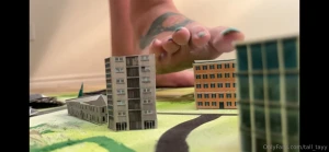 I m going to be posting this 9 minute giantess video soon for cheaper