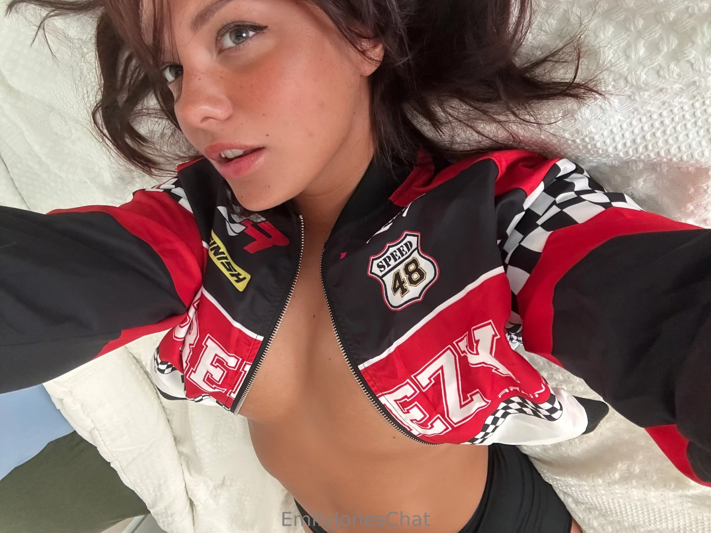 Zipped down just enough should i open it all the way for you 