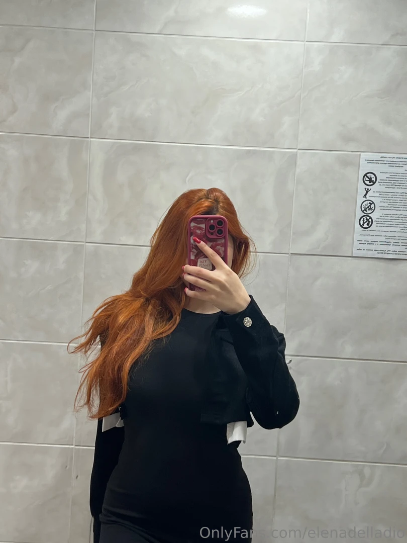 Che emoji ti rappresenta oggi dimmela in chat 