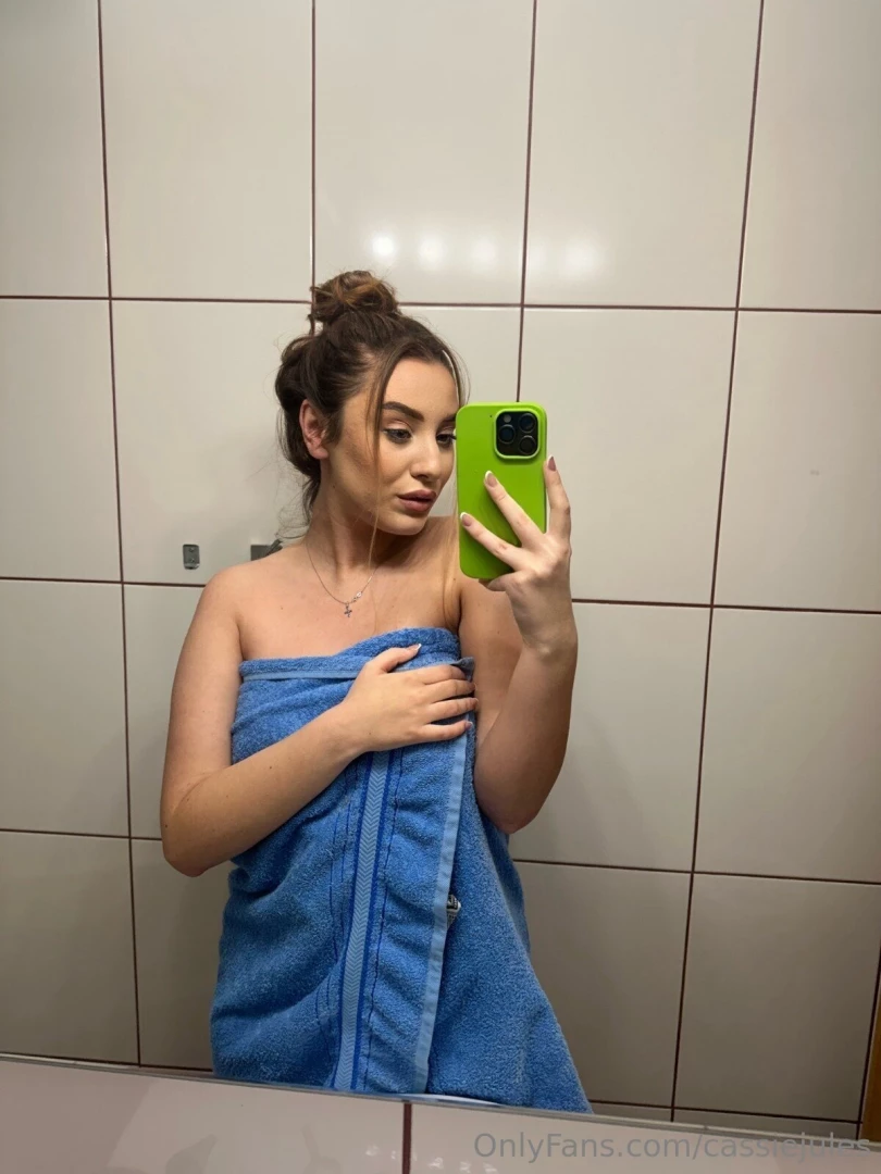 I wish you could shower with me 