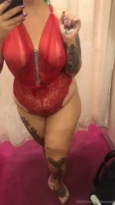 Please will you please tip me so i can get this delicious bodysuit and