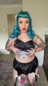 Feeling like a fembot groovy baby