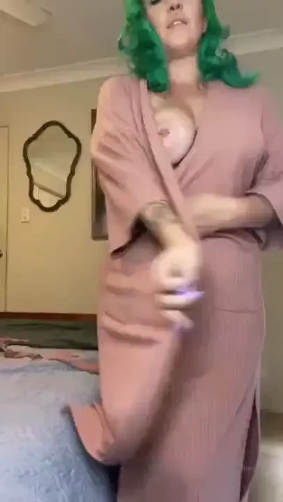 I felt cheeky yesterday doing this while everyone was in the house 