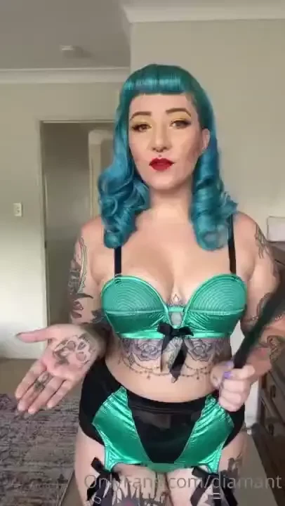 Don t lie to me have you been good or do you get a paddlin 