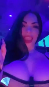 Like my last 10 posts for a surprise amores