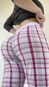 Brand new private home videos for you daddy giving you what you want