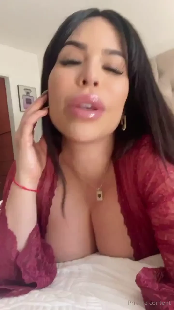 If you want a custom video let me know baby 