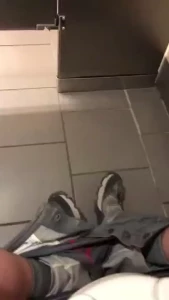 Re-upload of jacking in the portland airport while a guy watches from