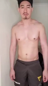 Imagine you re my flatmate and that s what greets you when i open up